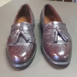 ALLEN Edmonds Bridgeton Burgundy Tassel Loafer. 10.5D. Allen Edmonds Bridgeton men main image 2